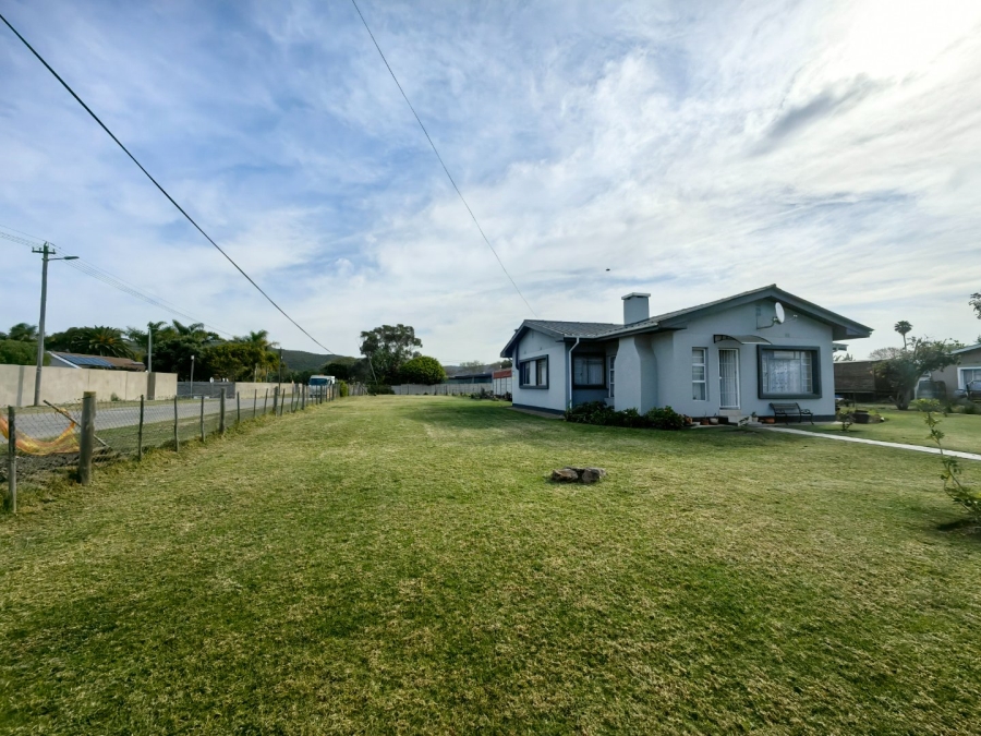 3 Bedroom Property for Sale in Fraaiuitsig Western Cape